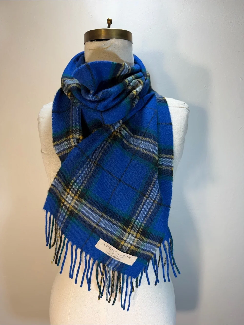 Lochcarron Blue Tartan Wool Scarf - Classic Plaid for Men Lambswool